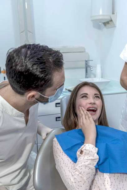 Best Emergency Tooth Extraction  in Fetters Hot Springs Agua Liente, CA